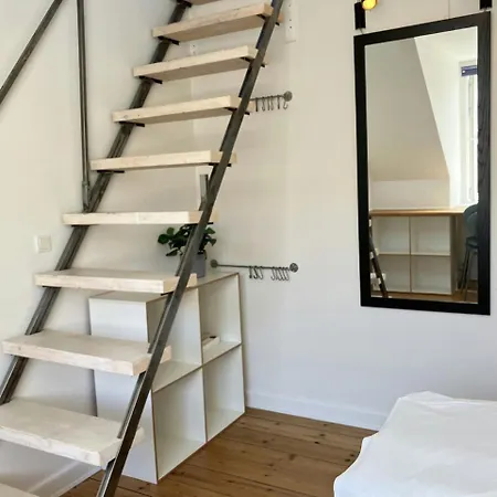 アパート Spacious For 3 In Frederiksbjerg *