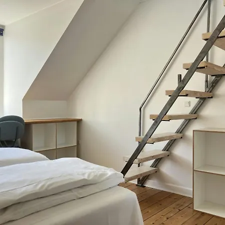 アパート Spacious For 3 In Frederiksbjerg *